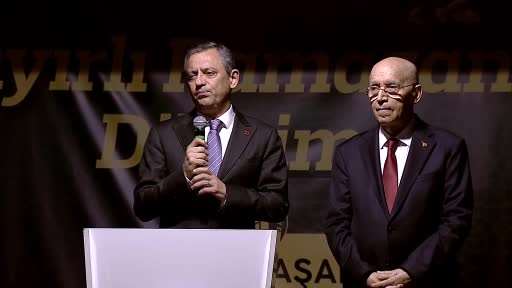 CHP Genel Başkanı Özel: "Trump, her gün dünya siyasetinin merkezine bir bomba bırakıyor"