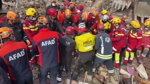 Konya’da 2 kişinin öldüğü çöken binada düşük dayanımlı tuğla kullanılmış