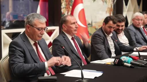 Konya’da Yeniden Refah Partisinden 2 belediye başkanı istifa etti