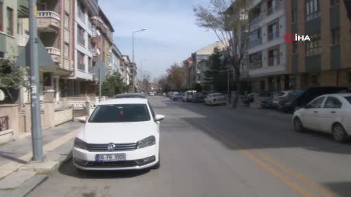 Sahipsiz köpeklerin saldırdığı depremzede kız çocuğu yaşadığı korku dolu anları anlattı