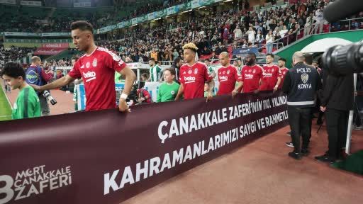 Trendyol Süper Lig: Konyaspor: 1 - Beşiktaş: 0 (İlk yarı)