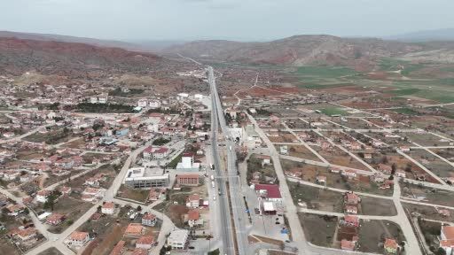 O ilçeye hızlı tren müjdesi: Vatandaşlar davul zurnayla kutladı