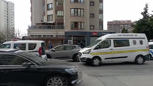 Apartman görevlisi ile kiracı arasındaki kavgada kan aktı: 2 yaralı