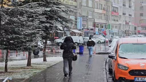 Mart karı Kayseri’yi beyaza bürüdü