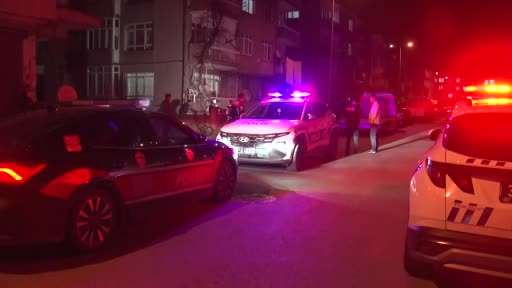 Husumetlisini evin bahçesinde vurdu
