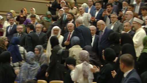 Cumhurbaşkanı Erdoğan: "Ya aslımıza dönecek ya da yapamadıklarımız için nedamet getirmeye devam edeceğiz"