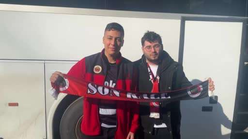 Gençlerbirliği taraftarları Süper Lig yolunda takımını yalnız bırakmıyor