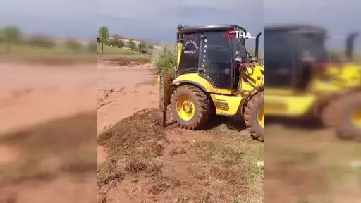 Kırıkkale’de kuvvetli sağanak: Dereler taştı, tarım arazileri zarar gördü