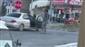 Alkollü şahıs aracından indi, trafikte dans etti: O anlar kamerada