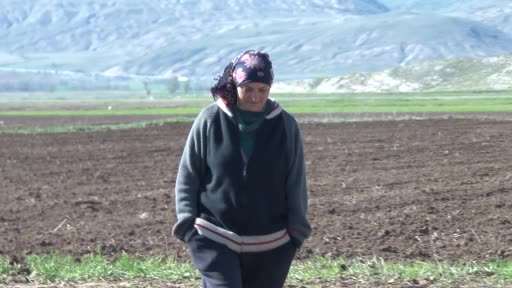 ’Kadın başına olmaz’ dediler, köyünde ilkleri yaptı