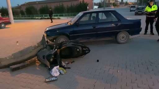 Kulu’da otomobille çarpılan motosikletli yaralandı