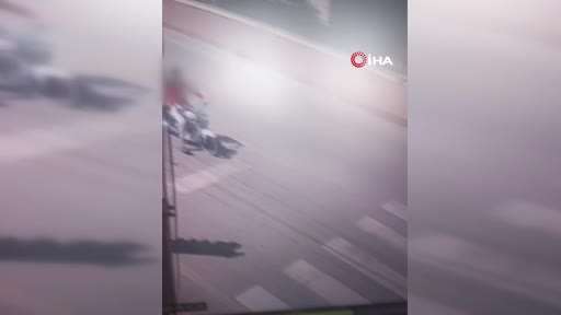 Maskeyi ağzına değil, plakaya taktı