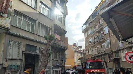 Konya’da boş apartmanda yangın paniği