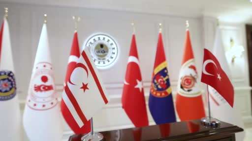 Bakan Yerlikaya, KKTC İçişleri Bakanı Oğuz ile bir araya geldi