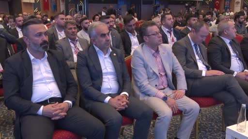 TÜRK-İŞ Genel Başkanı Atalay: "Sendikanın görevi temsil ettiği insanların, işverenlerin ve ülkenin hak ve menfaatini korumak"