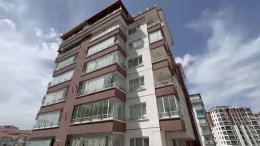 İntihar eden kanser hastası adamın eşini bakacak kimse olmadığı için öldürdüğü iddiası