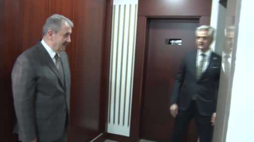 BBP Genel Başkanı Destici, Saadet Partisi Genel Başkanı Arıkan ile bir araya geldi