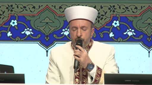 Ali Erbaş: "İnsanlık, cinsiyetsiz bir toplum oluşturma çabası içine giren sapkın bir anlayışla karşı karşıyadır"