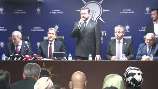 AK Parti Genel Başkan Yardımcısı Demir: "Bizim yerel yönetimler anlayışımız her şeyden önce saha belediyeciliğidir. Makam, mevkii, masa belediyeciliği ile bir alakamız yoktur"