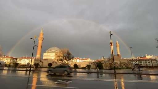 Sivas’ta sağanak sonrası gökkuşağı şöleni
