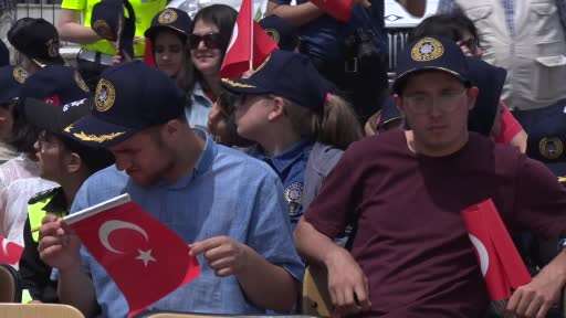 ‘Göreneller Görme Engelli Okulu’nda EGM tarafından miniklere etkinlik düzenlendi