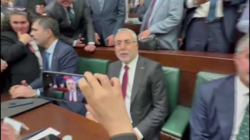 Bakan Işıkhan: "Ev hanımlarına emeklilik düzenlemesini 2028’e gelmeden tamamlayacağız"