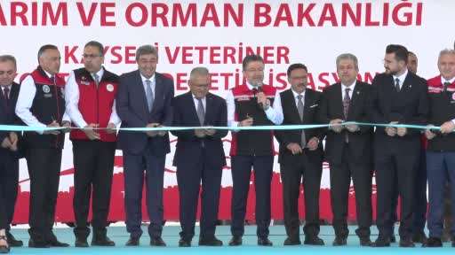 Bakan Yumaklı: "Bu sene kurbanlık hayvan varlığımız yeterli düzeyde"