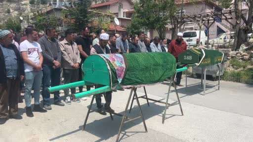Konya’da ev yangınında hayatını kaybeden yaşlı çifte veda