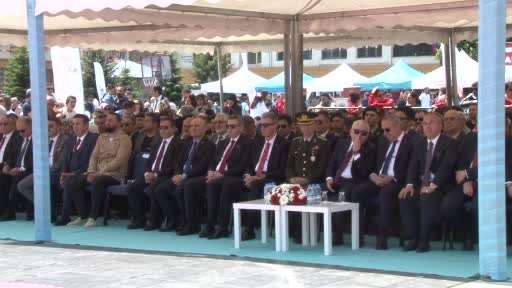 Sivas’ta Gençlik ve Spor Bayramı coşkuyla kutlandı