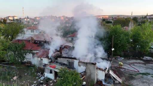 Kırıkkale’de müstakil evde yangın
