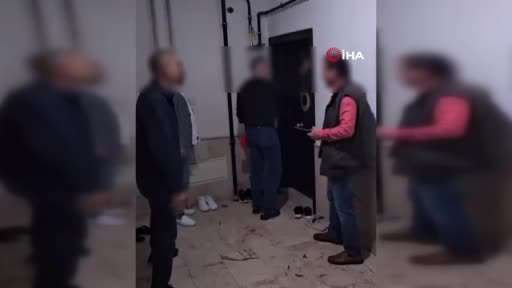 Aksaray’da 100 suç kaydından 94 yıl hapis cezası bulunan kadın yakalandı