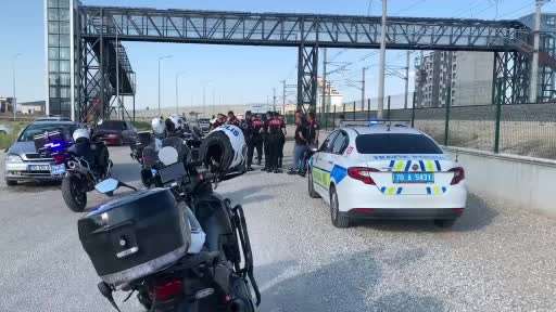 Polisten kaçan 15 yaşındaki sürücü kaza yapınca yakalandı