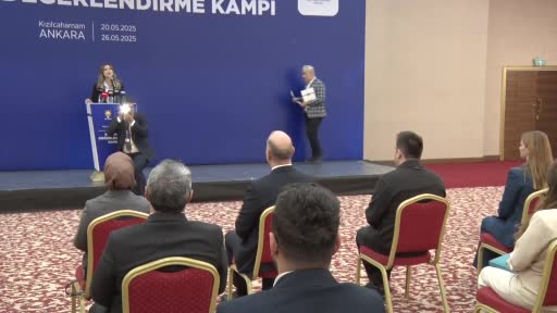 AK Parti Genel Başkan Yardımcısı İleri: "AK Parti olarak teknoloji siyaseti noktasında, dijital siyaseti noktasında ortaya koyduğumuz prensipler çerçevesinde çalışmaya devam edeceğiz"