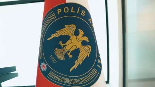 Bakan Yerlikaya, Polis Akademisinde öğrencilerle bir araya geldi
