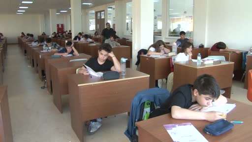 Uzmanı uyardı, bu cümleler öğrencinin motivasyonunu düşürüyor