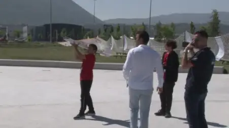 Öğrenciler gökyüzünde yarıştı