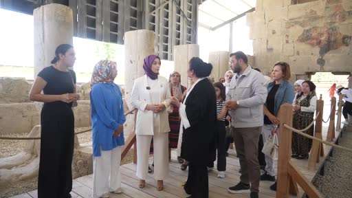 Tarihi kilise bahçesinde Türk mutfağı rüzgarı esti