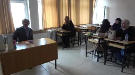 Yozgat’ta yabancılar dil seferberliğiyle Türkçe öğreniyor