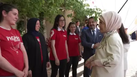 Emine Erdoğan, Nevşehir’de Türk Mutfağı Haftası kapsamında yoğurt mayaladı