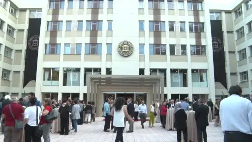 Arı Kültür Sanat Merkezi sanatseverlerin hizmetine açıldı