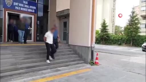 Akaryakıt istasyonundaki görevliyi döverek hastanelik eden 3 şüpheli tutuklandı