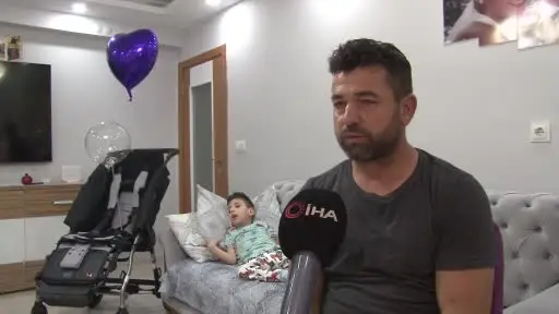Sivrisinek ısırığıyla yatağa bağımlı hale gelen çocuk, İHA’nın haberinden sonra pusetine kavuştu