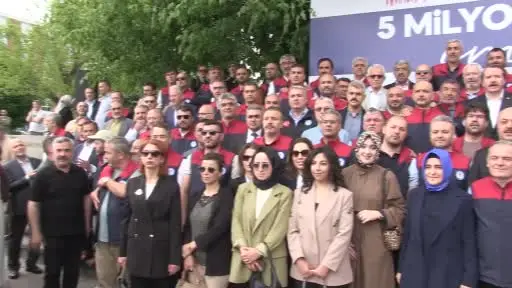 Memur-Sen’den ‘Anayasa Değişsin Aile Korunsun’ imza kampanyası