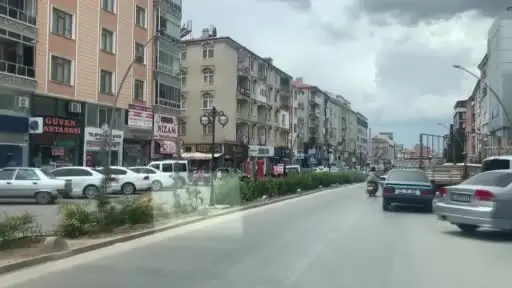 Karaman’da otomobille çarpışan motosikletli yaralandı