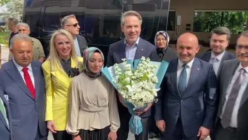 Bakan Bayraktar: "Akkuyu’da dünyanın en büyük nükleer enerji şantiyesi yatırımı devam ediyor"