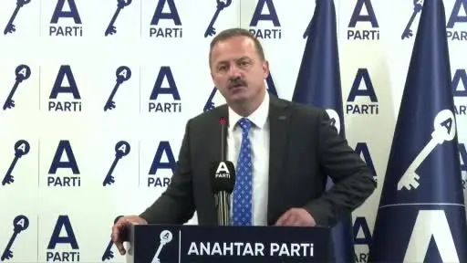 CHP Genel Başkanı Özel’den Anahtar Parti’ye ziyaret