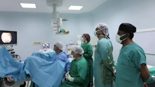 Holep ameliyatında yüzde 100 başarı sağlandı