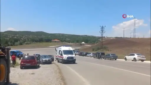 3 gün önce yetkililere seslenmişlerdi aynı yerde yine kaza oldu 6 kişi yaralandı