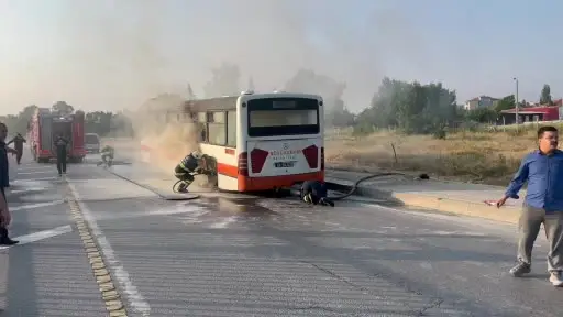 Eskişehir’de yolcu otobüsü yandı: 1 yaralı