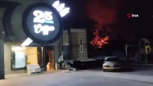 Ankara’da iş yerinde çıkan yangın paniğe neden oldu